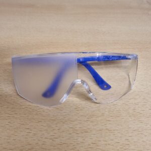 Visual Impairment training tools by Visual Impairment North East. This simulation spectacle allows the user to emulate complete loss of binocular vision (severely reduced vision on one side).