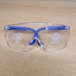 Visual Impairment training tools by Visual Impairment North East. This simulation spectacle allows the user to emulate sight loss caused by hazy vision (variable visual acuity).
